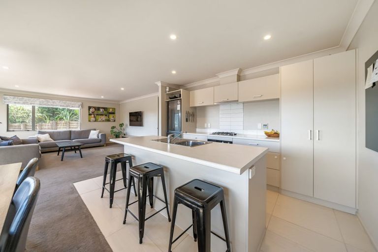 Photo of property in 19 Moonsail Drive, Whitby, Porirua, 5024