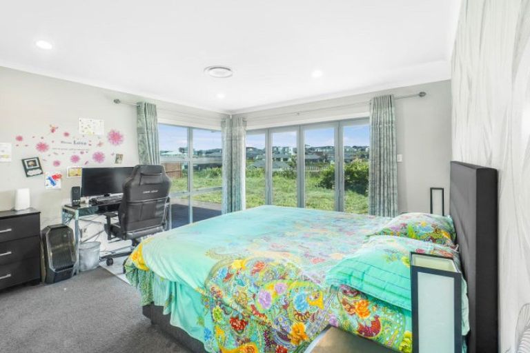 Photo of property in 4 Platina Place, Flagstaff, Hamilton, 3210