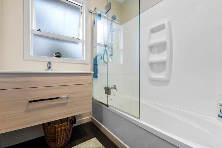 Photo of property in 37 Wingrove Road, Owhata, Rotorua, 3010