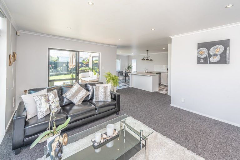 Photo of property in 13 Kamahi Street, Castlecliff, Whanganui, 4501