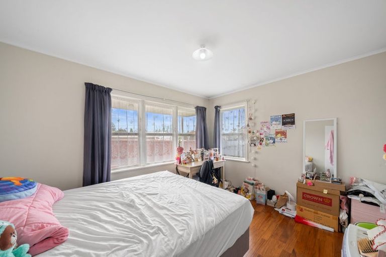 Photo of property in 10 Holden Place, Manukau, Auckland, 2025
