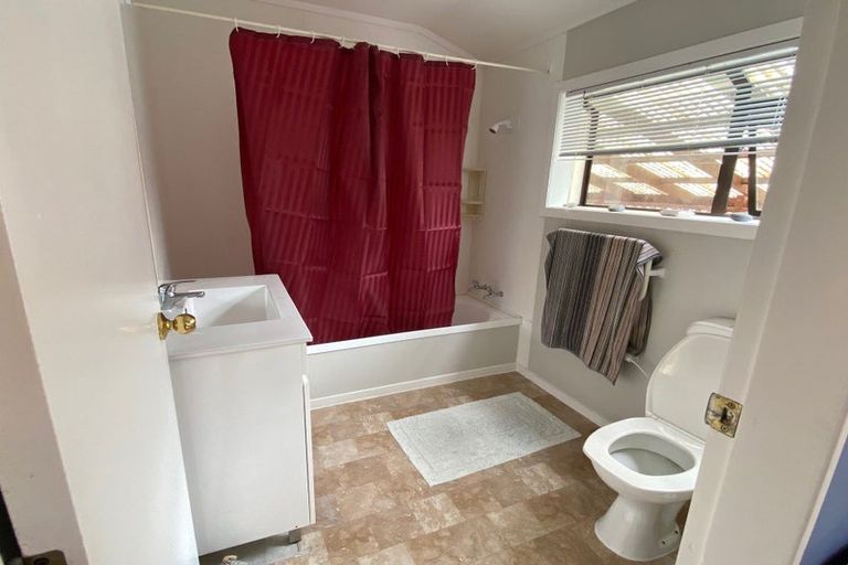 Photo of property in 114a Weka Street, Whangamata, 3620