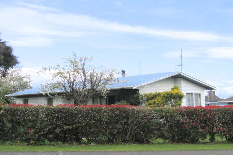 Photo of property in 8 Gem Street, Pukehangi, Rotorua, 3015