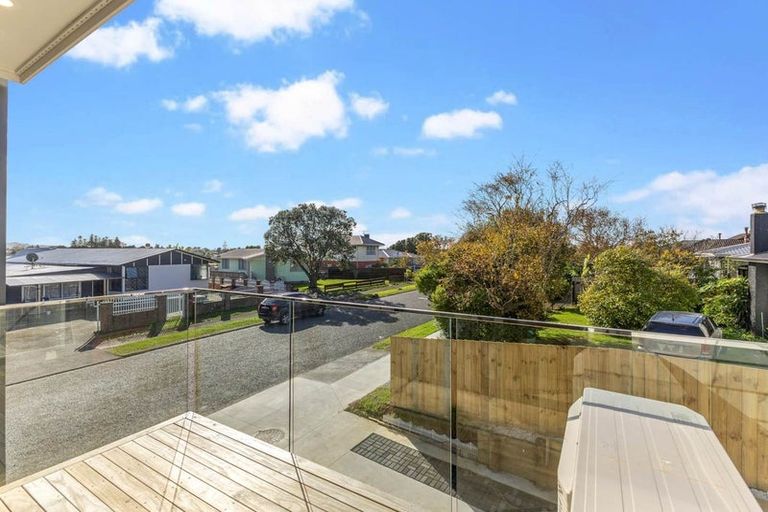 Photo of property in 24b Wayne Drive, Mangere, Auckland, 2022