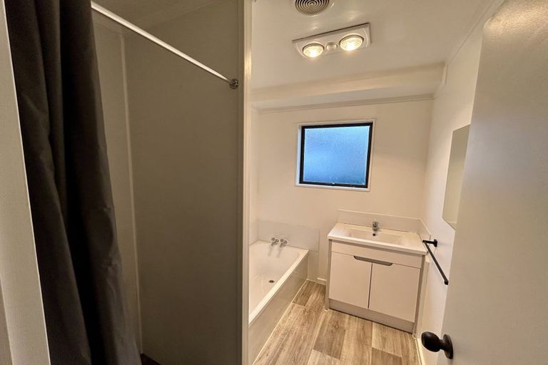 Photo of property in 33b Aileen Place, Nawton, Hamilton, 3200