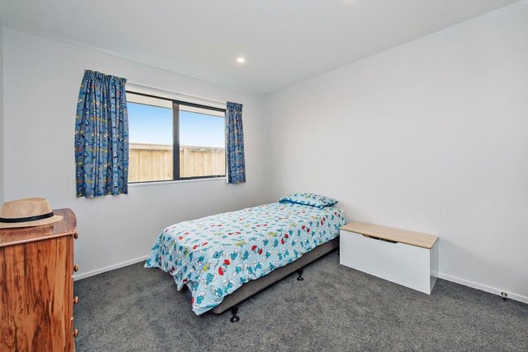 Photo of property in 29 Te Kanawa Lane, Rolleston, 7615
