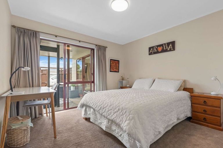 Photo of property in 51a Collins Road, Melville, Hamilton, 3206