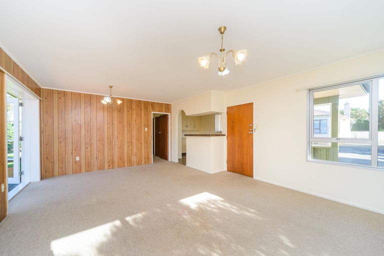 Photo of property in 3/40 Titoki Street, Palmerston North, 4414