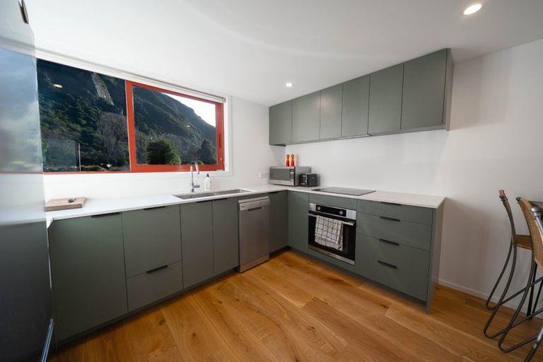 Photo of property in 30 Somerset Street, Kingston, Athol, 9793