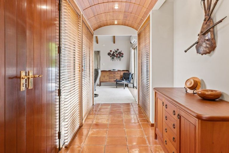 Photo of property in 51 Chesham Avenue, Waipahihi, Taupo, 3330