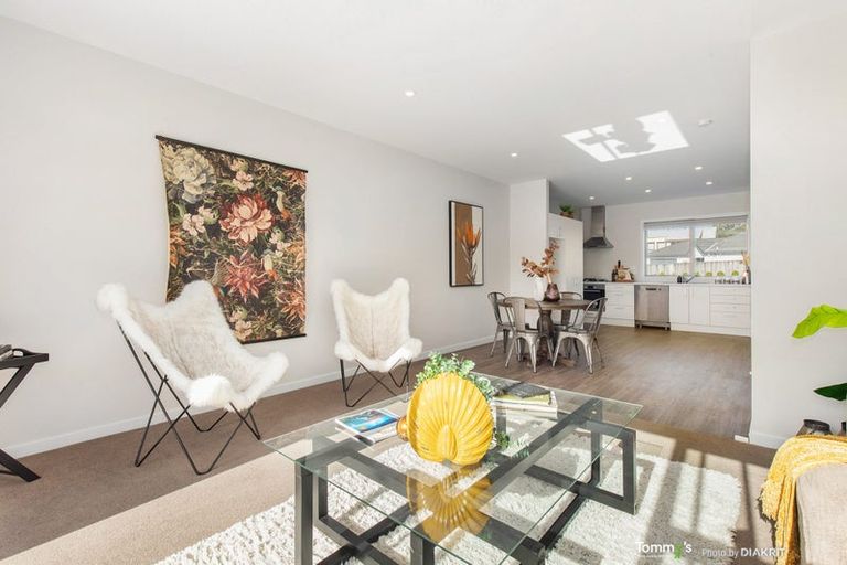 Photo of property in 2/32 Dr Taylor Terrace, Johnsonville, Wellington, 6037