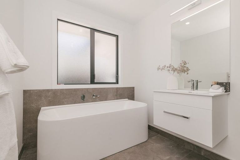 Photo of property in 462 Ruahine Street, Terrace End, Palmerston North, 4410