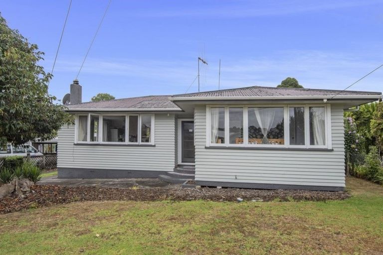 Photo of property in 9 Tuatara Drive, Te Kamo, Whangarei, 0112
