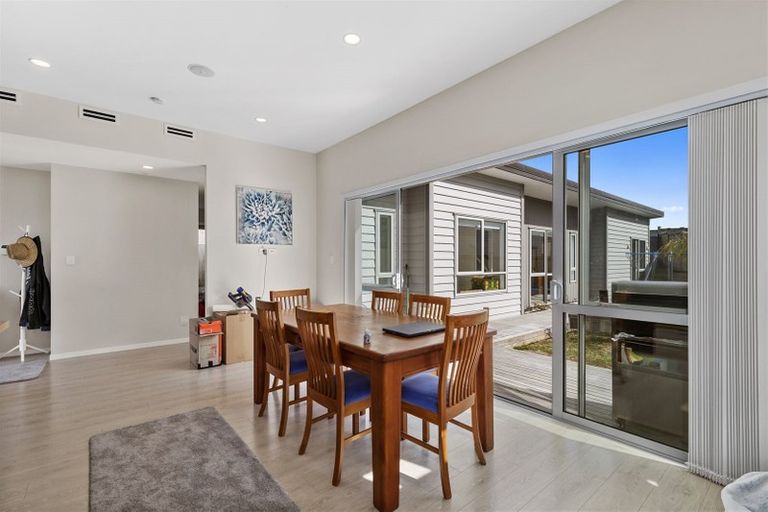 Photo of property in 42 Huarahi Pai Road, Huapai, Kumeu, 0810