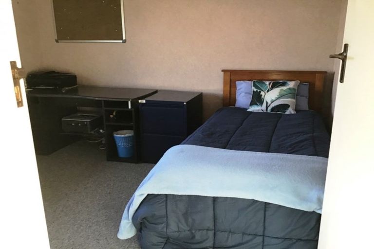 Photo of property in 22 Fraser Avenue, Ranfurly, 9332