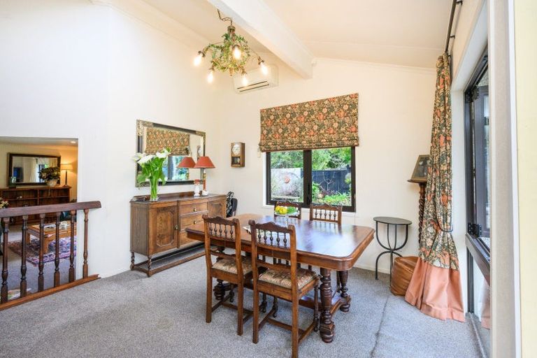 Photo of property in 19 Ashburn Lane, Awapuni, Palmerston North, 4412