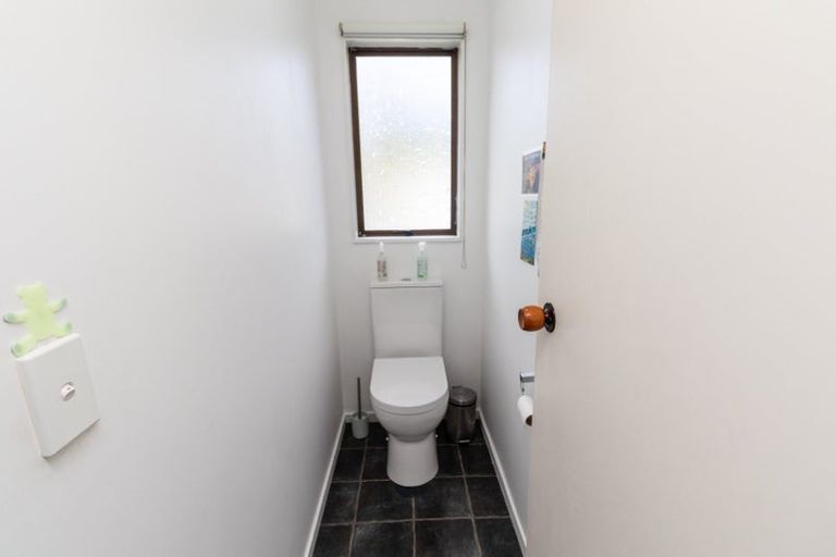 Photo of property in 18 Tobago Crescent, Grenada North, Wellington, 5028