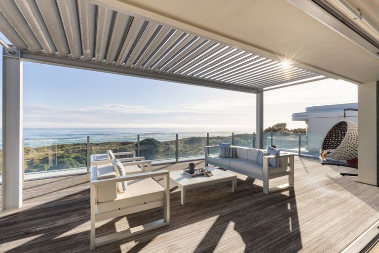 Photo of property in 389a Oceanbeach Road, Mount Maunganui, 3116