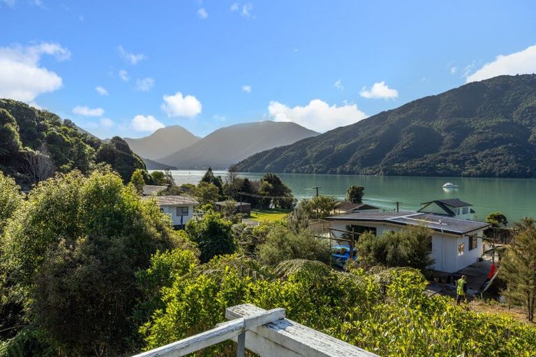 Photo of property in 659 Queen Charlotte Drive, Havelock, Picton, 7281