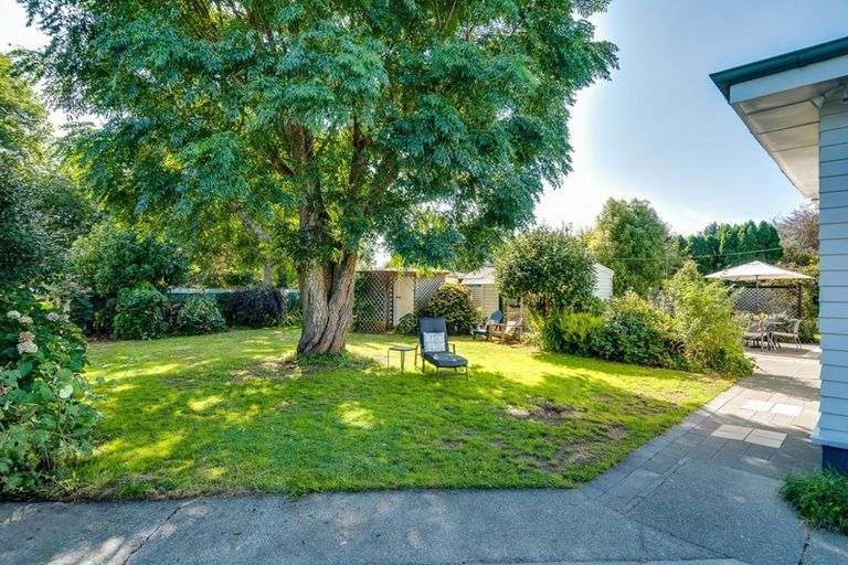 Photo of property in 99 Tollemache Road East, Longlands, Hastings, 4122