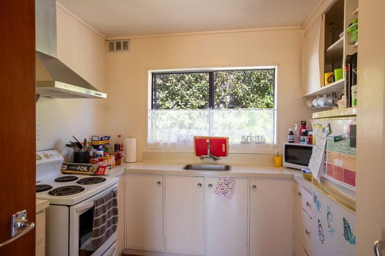 Photo of property in 12 Fairburn Grove, Johnsonville, Wellington, 6037