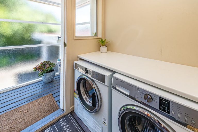 Photo of property in 19a Peakes Road, Saint Johns Hill, Whanganui, 4501