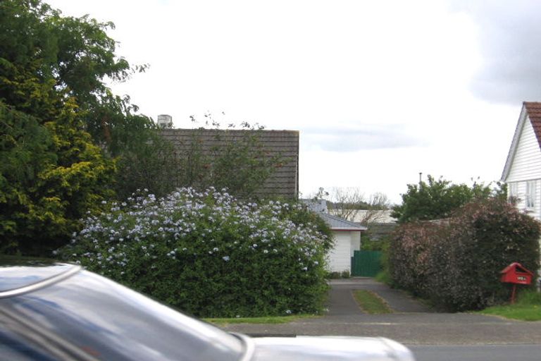 Photo of property in 99 Hillsborough Road, Hillsborough, Auckland, 1042