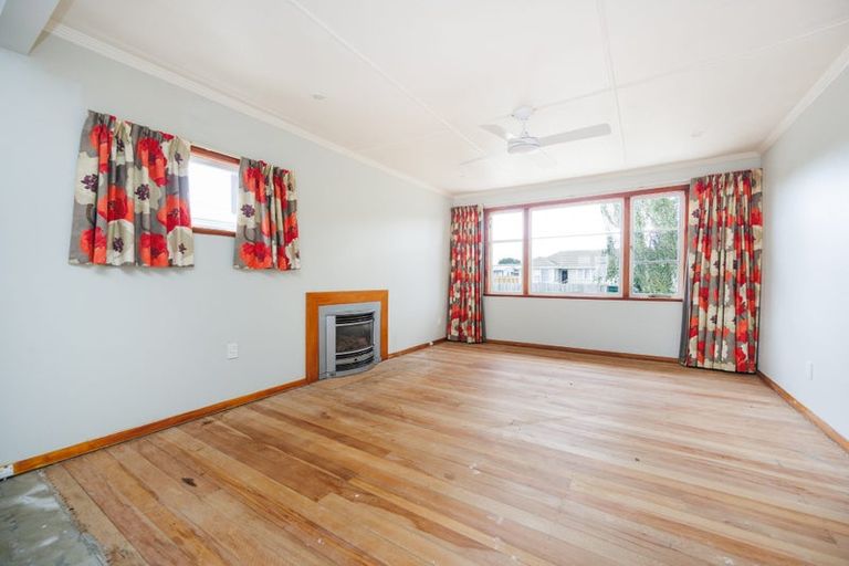 Photo of property in 8 Duff Crescent, Highbury, Palmerston North, 4412