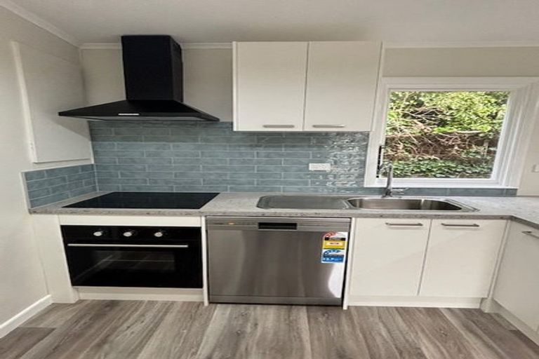 Photo of property in 1-3/2 Baden Road, Hataitai, Wellington, 6021