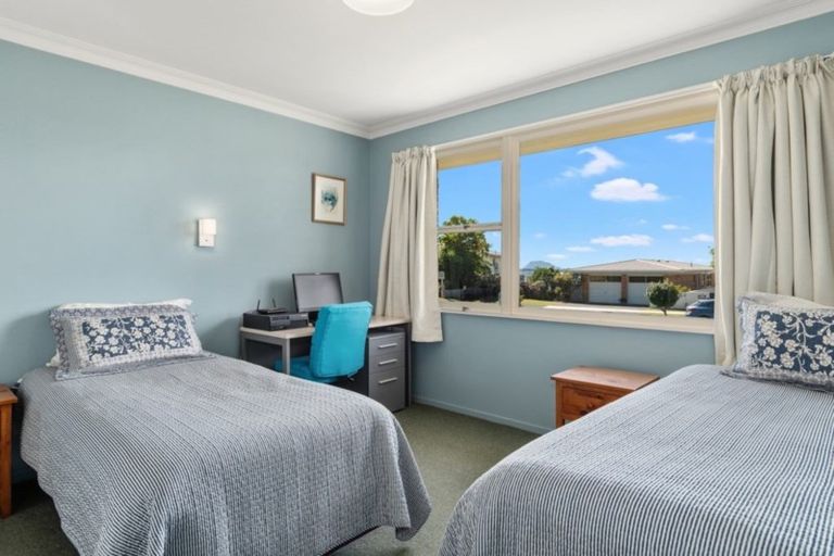 Photo of property in 10 Coppelia Avenue, Omokoroa, 3114