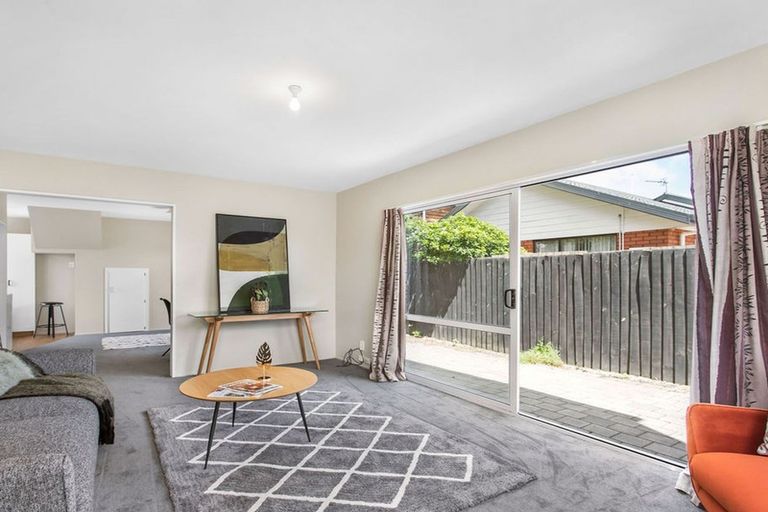 Photo of property in 3/194 Hastings Street East, Waltham, Christchurch, 8023