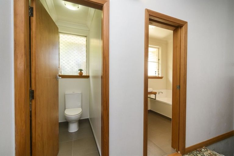 Photo of property in 41 Richmond Avenue, Takaro, Palmerston North, 4410