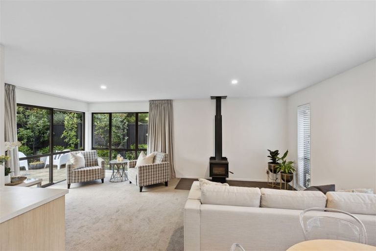 Photo of property in 2/14 Lascelles Street, Saint Martins, Christchurch, 8022