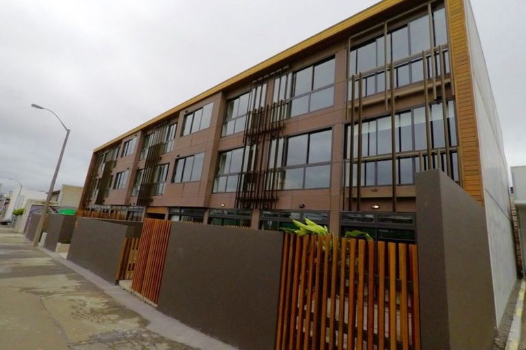 Photo of property in Vedado Apartments, 208/41 Hopper Street, Mount Cook, Wellington, 6011