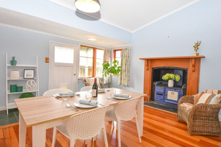 Photo of property in 62 Kent Street, Carterton, 5713