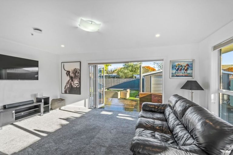Photo of property in 79 Gladson Avenue, Sockburn, Christchurch, 8042