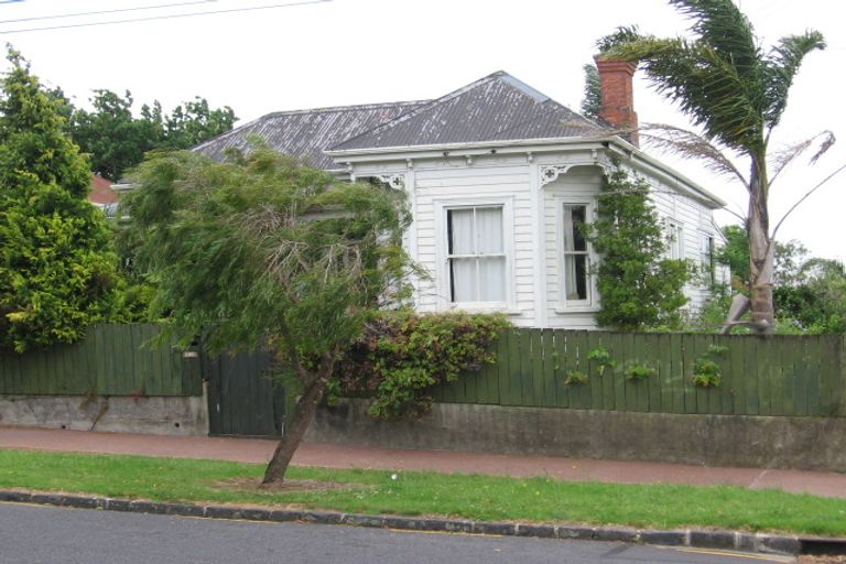 Photo of property in 105 Crummer Road, Grey Lynn, Auckland, 1021
