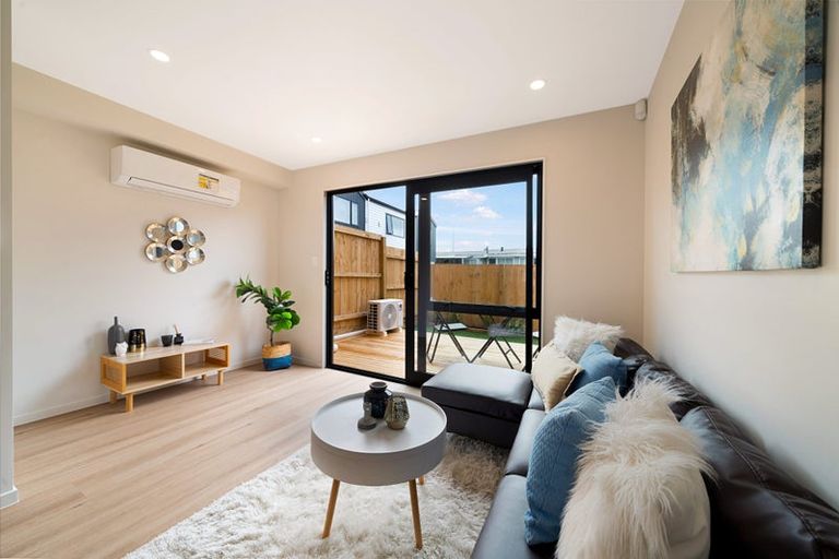 Photo of property in 4/85 Jaemont Avenue, Te Atatu South, Auckland, 0610