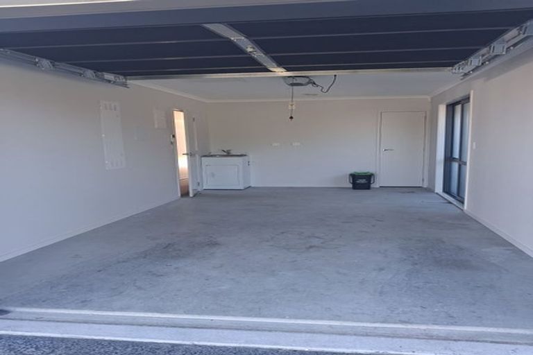 Photo of property in 11 Leebank Crescent, Riverhead, 0820