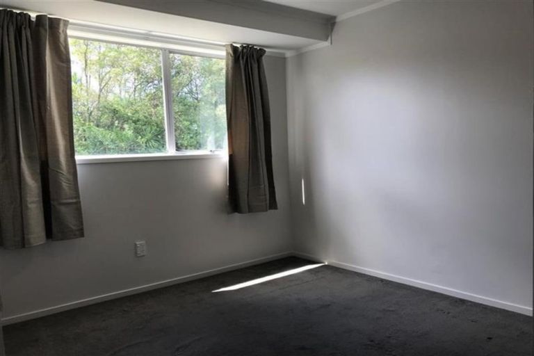 Photo of property in 14 Court Town Close, Mangere, Auckland, 2022