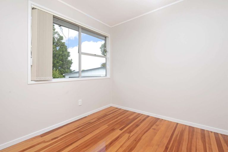Photo of property in 15 Astor Place, Manurewa, Auckland, 2102