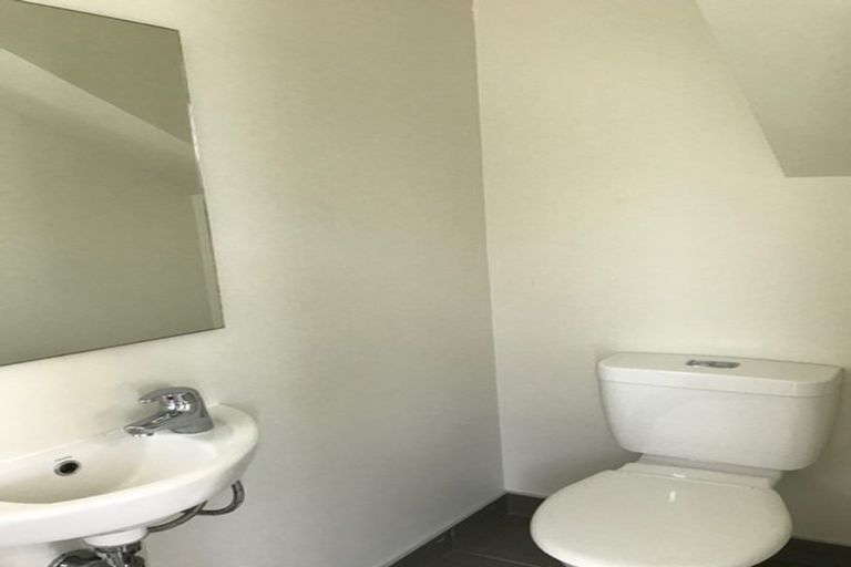 Photo of property in 13 Koko Mews, Mangere Bridge, Auckland, 2022