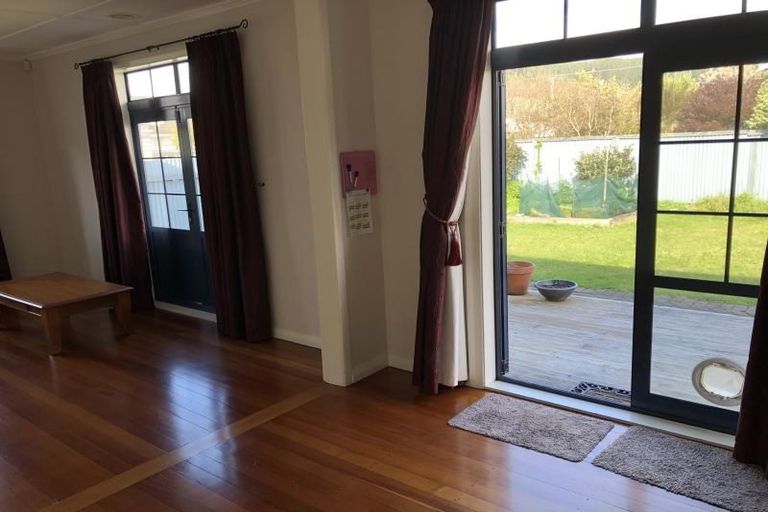 Photo of property in 63 Ararino Street, Trentham, Upper Hutt, 5018