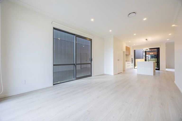 Photo of property in 13 Murray Grey Lane, Karaka, 2580