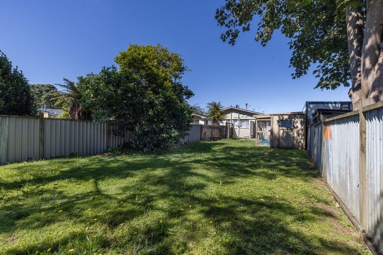 Photo of property in 16b Marere Avenue, Paraparaumu, 5032