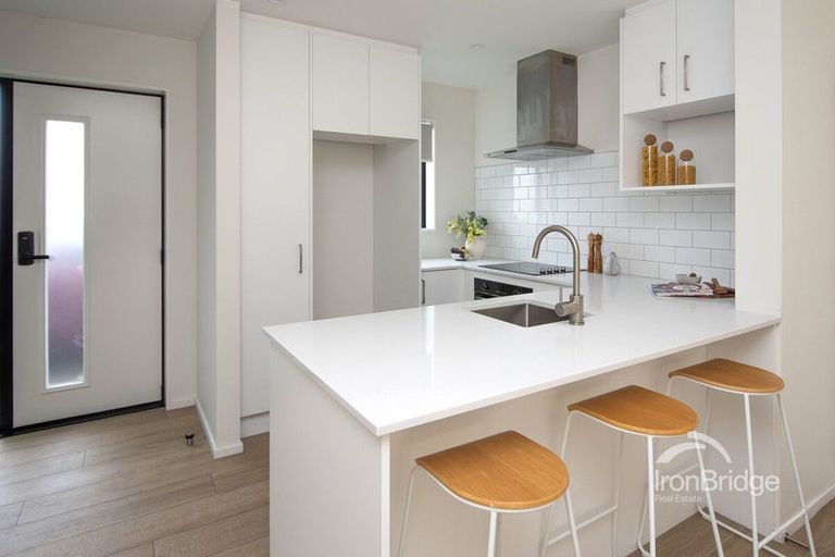 Photo of property in 30e Hills Road, Edgeware, Christchurch, 8013