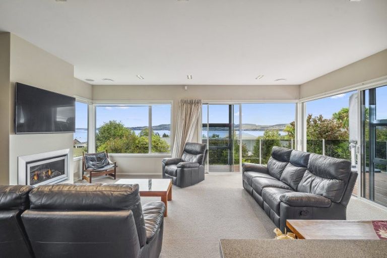 Photo of property in 1/46 Shepherd Road, Waipahihi, Taupo, 3330