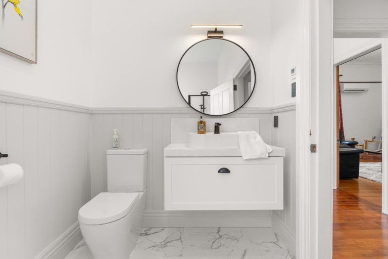 Photo of property in 5 Main Street, Greytown, 5712