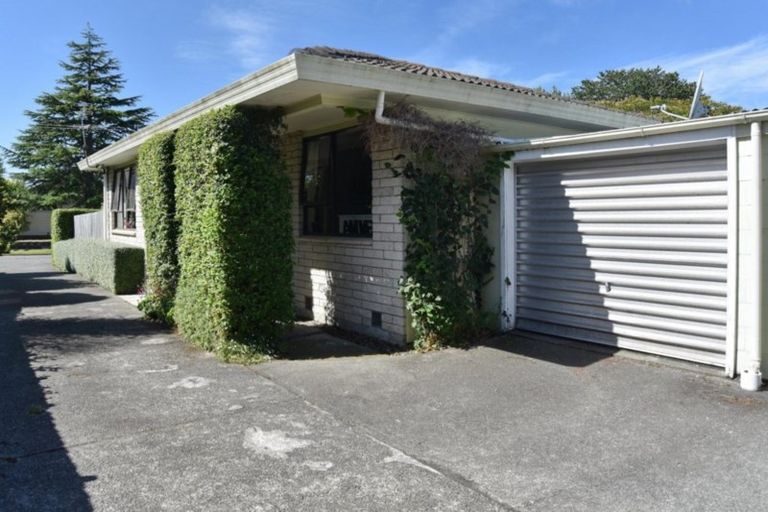 Photo of property in 1/82 Wingate Street, Redwood, Christchurch, 8051