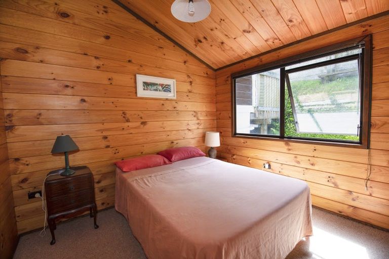 Photo of property in 21 Burns Road, Hospital Hill, Napier, 4110